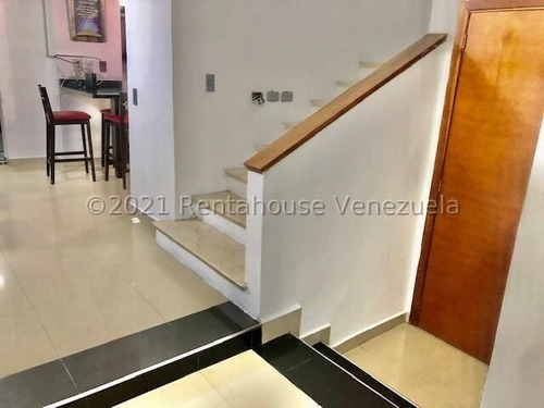 Imagen 5 de 15 de Eloisa Mejia Rentahouse Vende Townhouse En Mañongo Naguanagua 22-6668