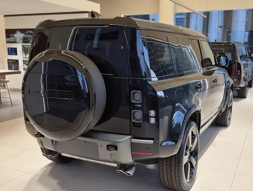 Land Rover Defender 110 5.0 V8 Awd