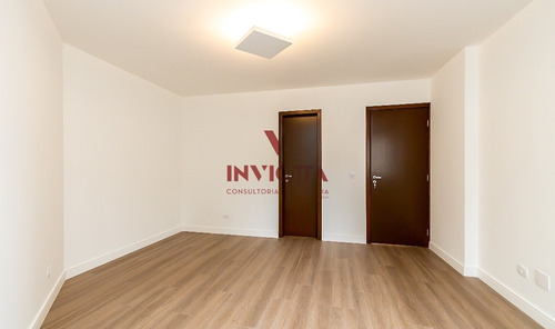 Imagem 29 de 30 de Apartamento Com 3 Dormitórios À Venda Com 263.94m² Por R$ 1.200.000,00 No Bairro Água Verde - Curitiba / Pr - Aa 1711