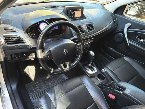 Renault Fluence 2.0 DYNAMIQUE PLUS 16V