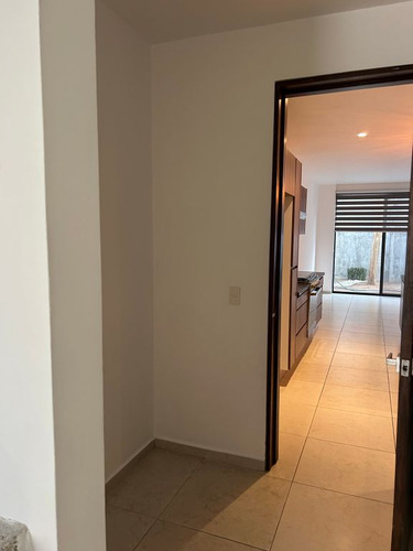 Residencia En La Cima De Zapopan 3 Rec Un Estudio 3 Baños Completos