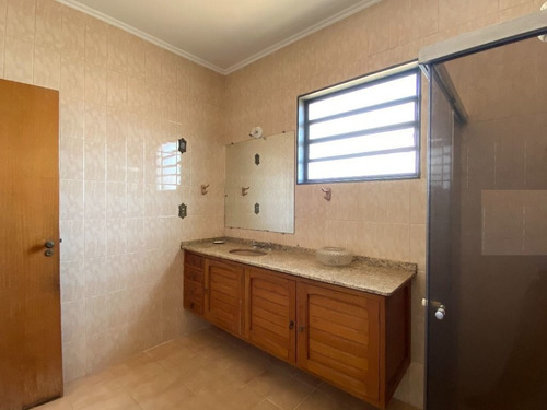 Imagem 18 de 30 de Casa Com 4 Dormitórios Para Alugar, 316 M² Por R$ 2.100,00/mês - Centro - Brodowski/sp - Ca0977