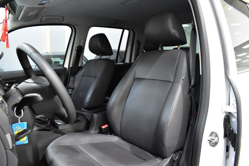 Imagen 9 de 14 de Volkswagen Amarok 2.0 Cd Tdi 140cv Trendline