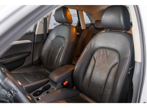 Audi Q3 1.4 TFSI AMBIENTE FLEX 4P S TRONIC