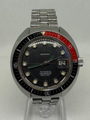 Reloj Bulova Snorkel 666 Plateado Rojo Negro (Usado)