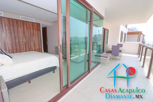Cad La Isla Emerald C10. Terraza Grande Con Vista A Los Jardines Y Albercas