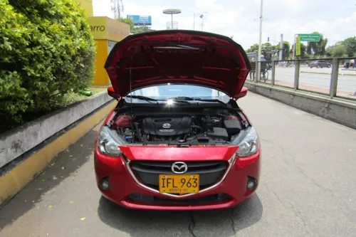 Mazda 2 1.5 Touring Mt