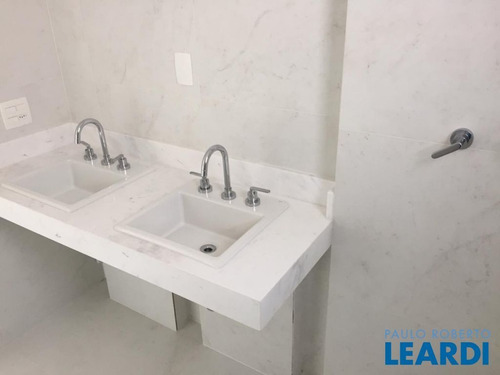 Imagem 15 de 15 de Apartamento - Campo Belo - Sp - 587631
