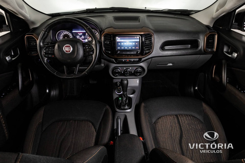 Imagem 7 de 15 de Fiat Toro 2.0 16v Turbo Diesel Volcano 4wd At9