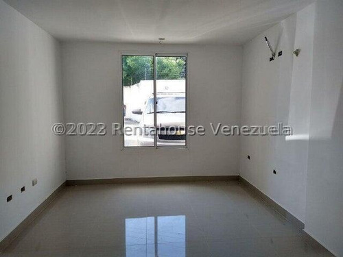José Trivero Vende Hermoso Apartamento Ubicado En Excelente Zona De Cabudare