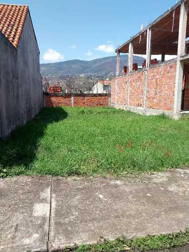 En Venta Parcela Urbanización Valle Arriba Arjona/ Circe
