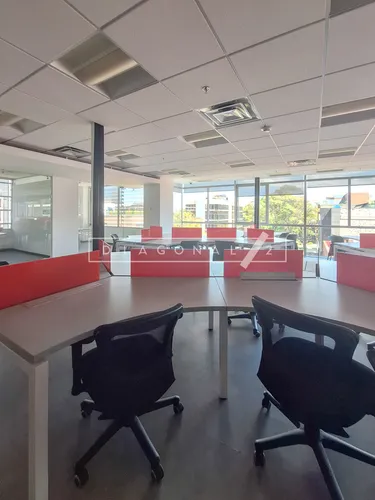 Oficina En Arriendo En Chicó Norte Ii
