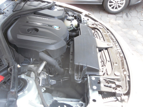 BMW Serie 3 2.0 320ia At