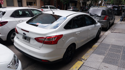Ford Focus III 2.0 Sedan Se Plus Mt