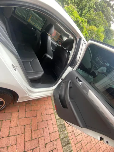 Volkswagen Jetta Vi 2.5 Highline