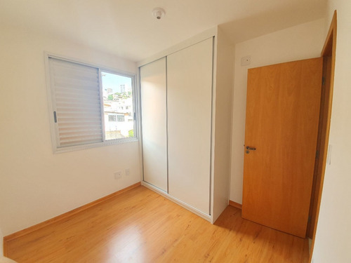 Apartamento 3 Quartos À Venda No Nova Granada - Jrc6321