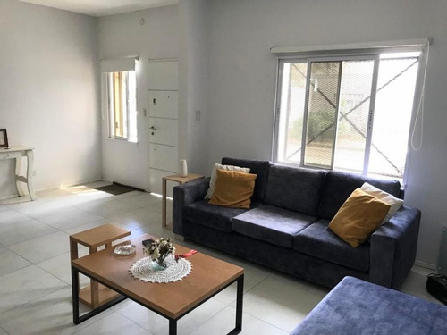 Imagen 2 de 14 de Departamento Tipo Casa En Venta En Lanus Oeste