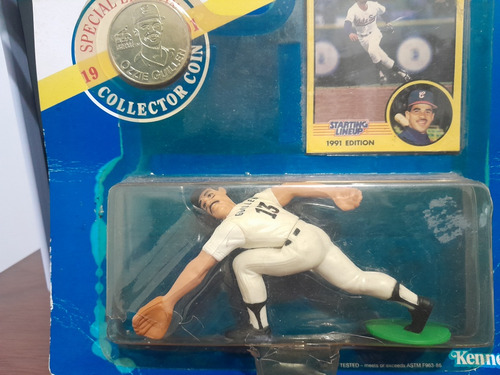 Figura De Colección De Osvaldo Guillen