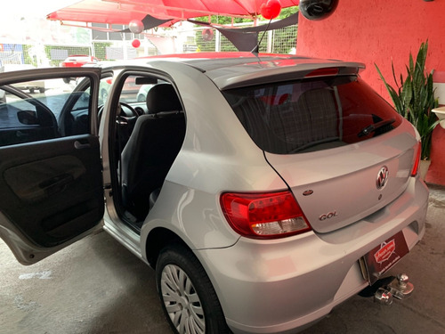Volkswagen Gol Trend 1.0 Prata 2012