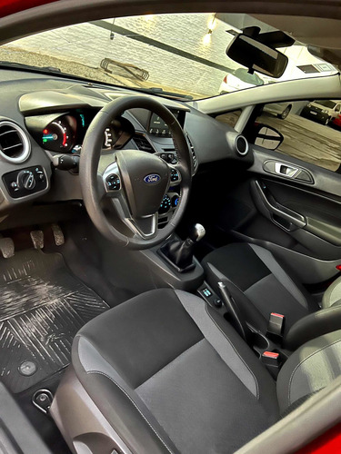 Imagen 17 de 21 de Ford Fiesta Kinetic Design 2018 1.6 Se 120cv