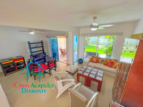 Cad Villas Playa Diamante 81. Terraza Con Jardín Y Acceso Directo A La Alberca Del Condominio