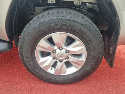 Toyota Hilux 2.4 Mt 4x4 Diésel