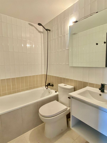Townhouse Remodelada: Juan Xxiii / Buenaventura