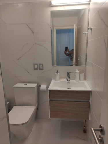 Imagen 7 de 8 de Excelente Apartamento Frente Al Mar En Alquiler En Temporada. Consulte Precio.