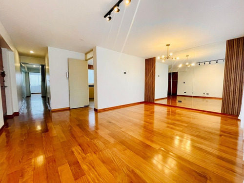 Imagen 2 de 12 de Departamento Duplex De 195 M² Totalmente Remodelado A Estrenar Remate !!