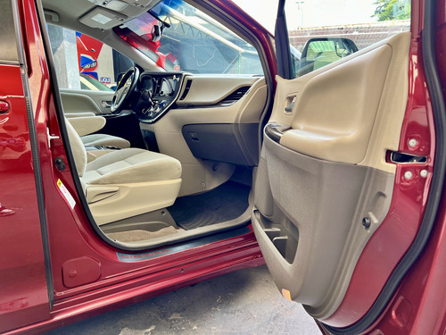Toyota Sienna 3.5 Xle At