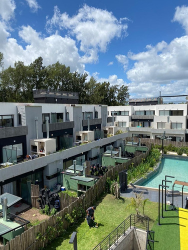 Imagen 8 de 10 de Departamento En Venta En Canning.