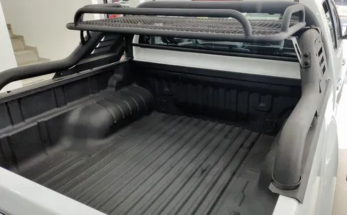 Jim Isuzu Re-max Deluxe 4x2 At 2.0 Turbo 217hp 258l R17 Piel