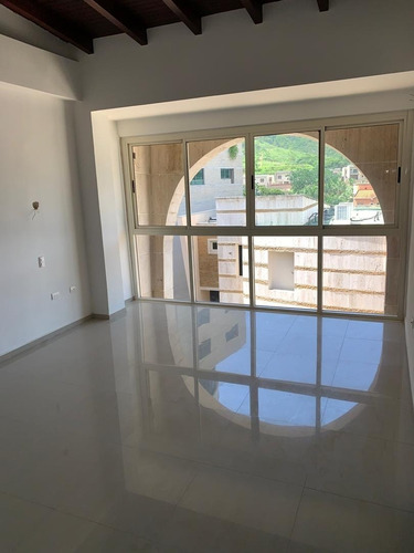 Imagen 17 de 30 de Ludeisi Zerpa Vende Townhouse En Terrazas Del Country, Valencia 408730