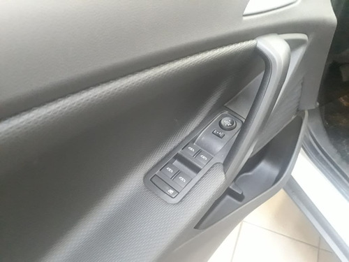 Imagen 11 de 20 de Chevrolet Tracker Lt Manual 1.2 Turbo 0km G.o