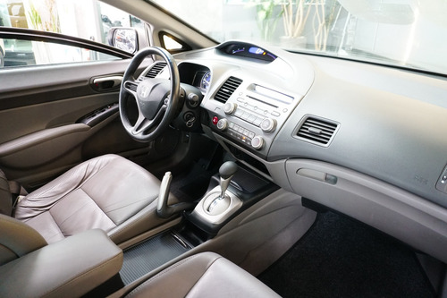 Honda Civic 1.8 LXS 16V FLEX 4P AUTOMÁTICO