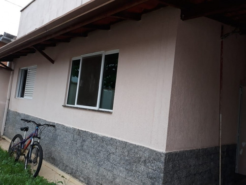 Casa Amplo Terreno, Com Piscina. - 373