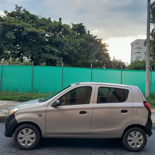 Suzuki Alto 0.8 Std