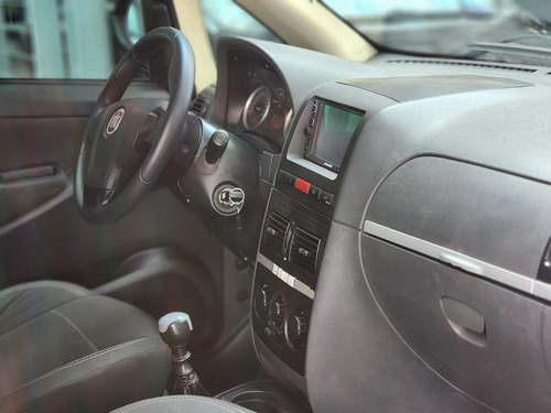 Fiat Idea 1.4 Attractive Flex 5p