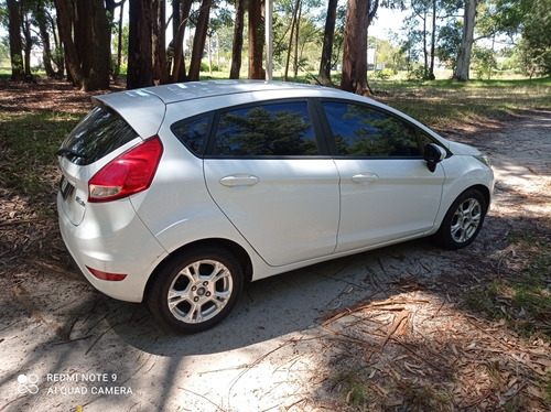 Ford Fiesta Kinetic Design 1.6 Se 120cv 2016