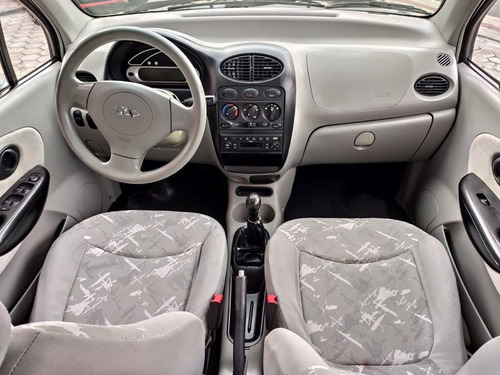 Qq 1.0 2015 Completo Apenas 59.000km