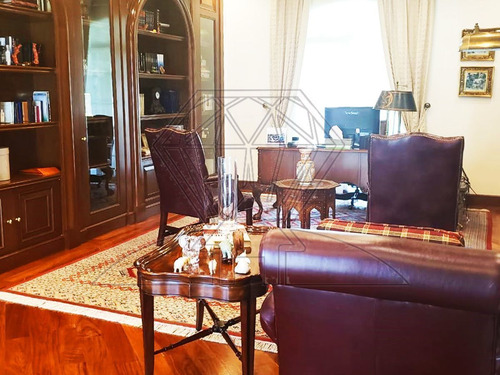 Casa De Lujo En Conjunto A La Venta La Toscana, Bosques De Las Lomas (v)