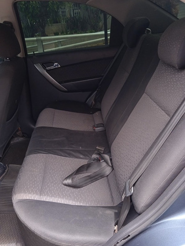 Imagen 8 de 12 de Chevrolet Aveo