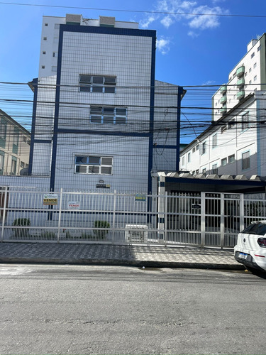 Kitnet Com Otima Localizão Em Praia Grande Perfeita P Airbnb