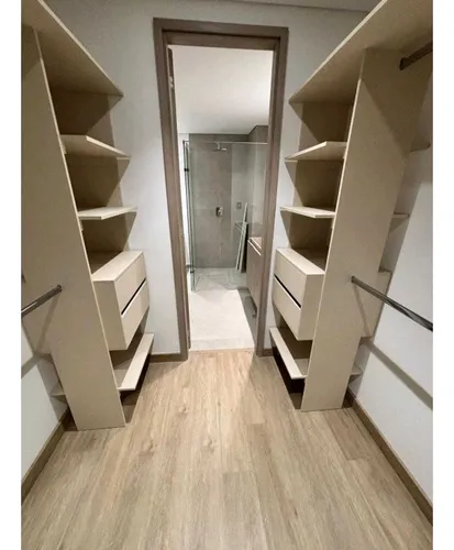 Venta De Penthouse En Laureles, Piso Con Terraza Y Jacuzzi, Medellín