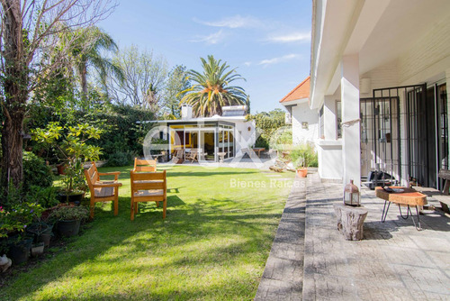 Casa En Venta Carrasco Sur A Una Cuadra De La Rambla (ref: Jpd-7)