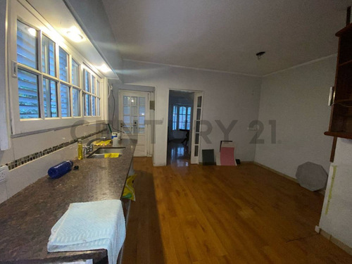 Baja De Valor!!!!! Casa De 3 Dormitorios En Calle 505 (25 Y 27) Manuel B. Gonnet
