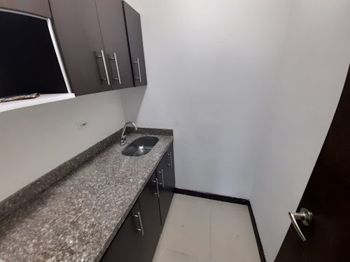 Imagen 2 de 8 de Locales En Arriendo Milla De Oro 472-3050
