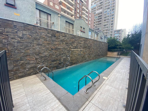 Departamento En Venta De 2 Dorm. En Ñuñoa