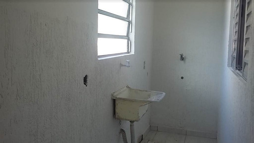 Imagem 4 de 8 de Casa, 2 Dorms - Boqueirão - Praia Grande - Ref.: Img319 - Img319