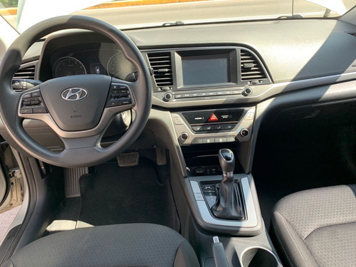 Imagen 3 de 14 de Hyundai Elantra 2018 2.0 Gls Premium At